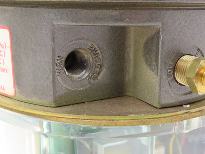 Dwyer 3000-00C Photohelic Pressure Switch Gauge 25PSI 120F .25" Of Water