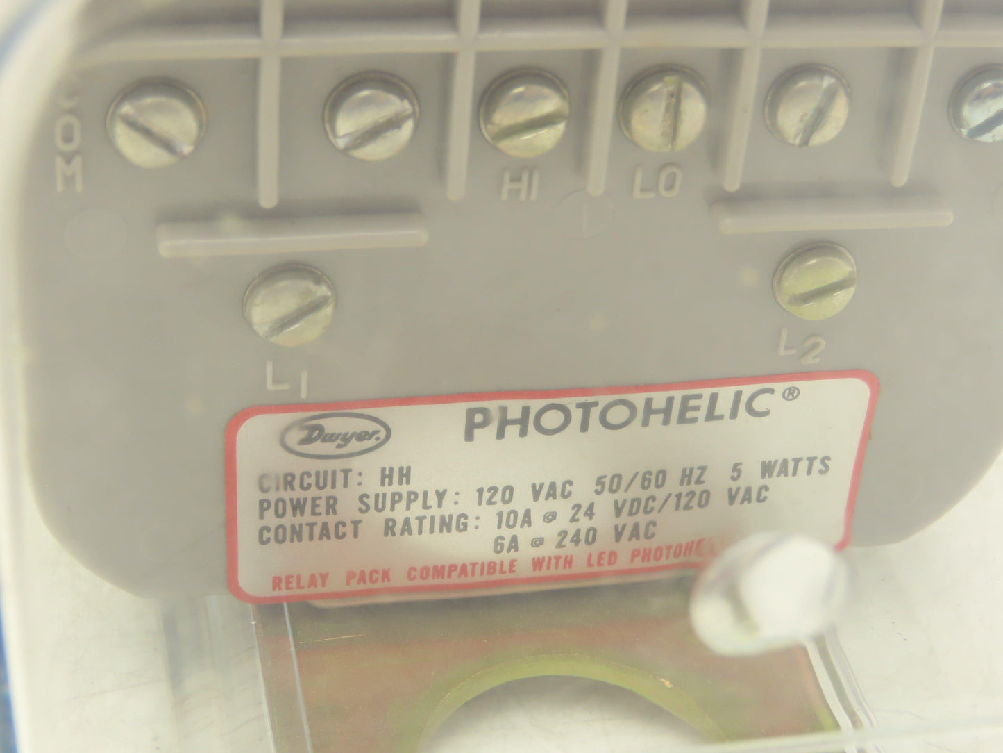 Dwyer 3000-00C Photohelic Pressure Switch Gauge 25PSI 120F .25" Of Water