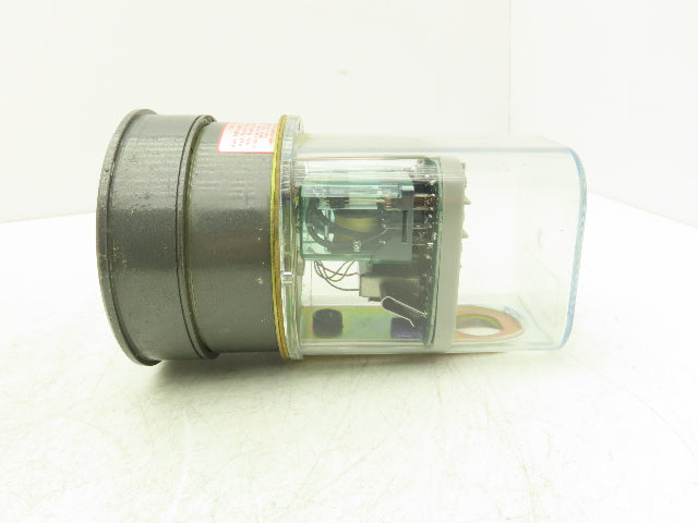 Dwyer 3000-00C Photohelic Pressure Switch Gauge 25PSI 120F .25" Of Water