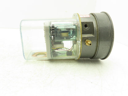 Dwyer 3000-00C Photohelic Pressure Switch Gauge 25PSI 120F .25" Of Water