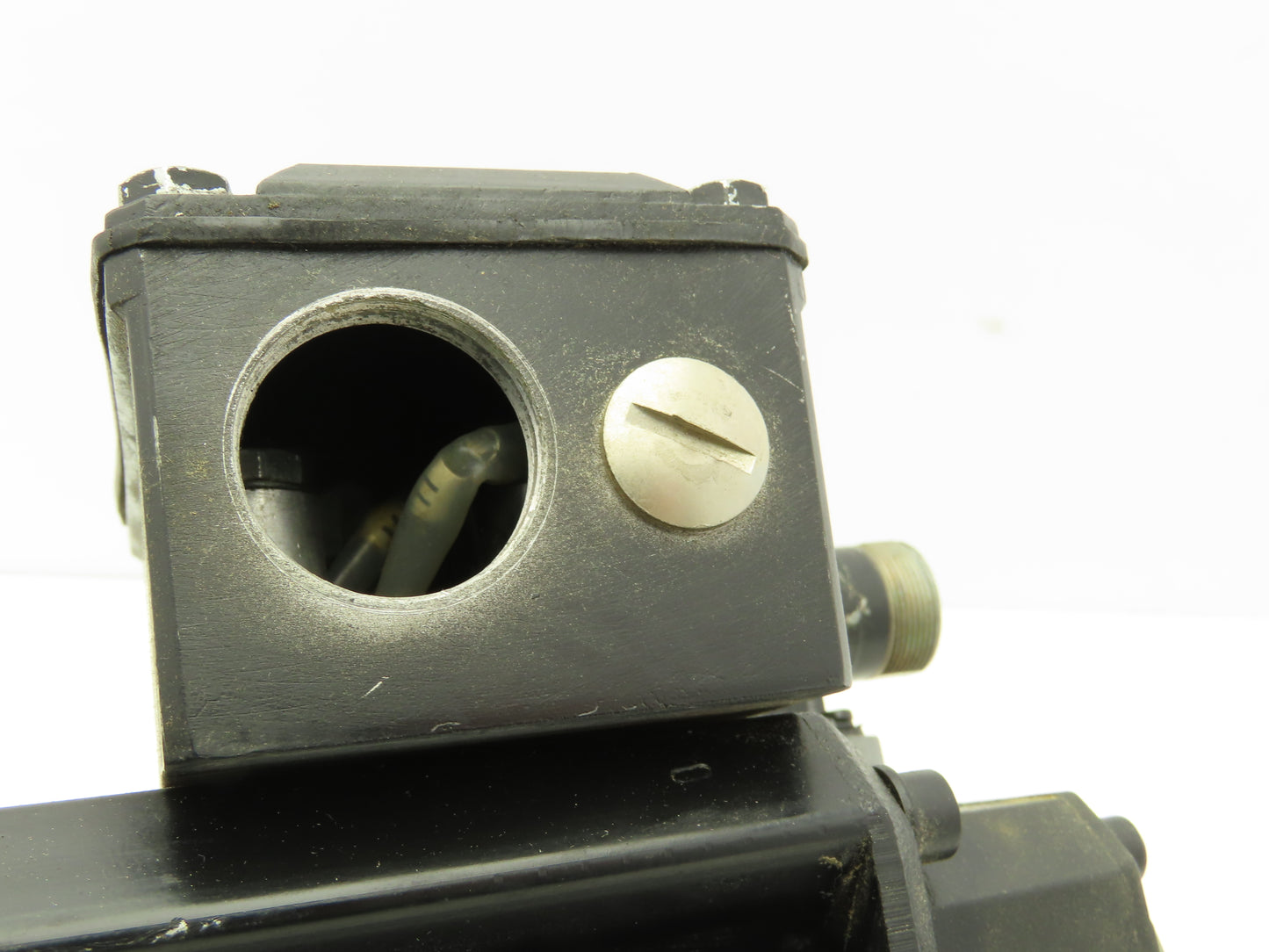 Baumuller DSG 71-B Servo Motor 1.35kW 2000 RPM 24V Brake