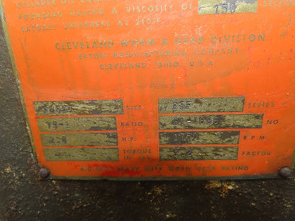 Cleveland Worm & Gear 200AT Speed Reducer 79:1 Gearbox 2.8Hp 22rpm RH Output