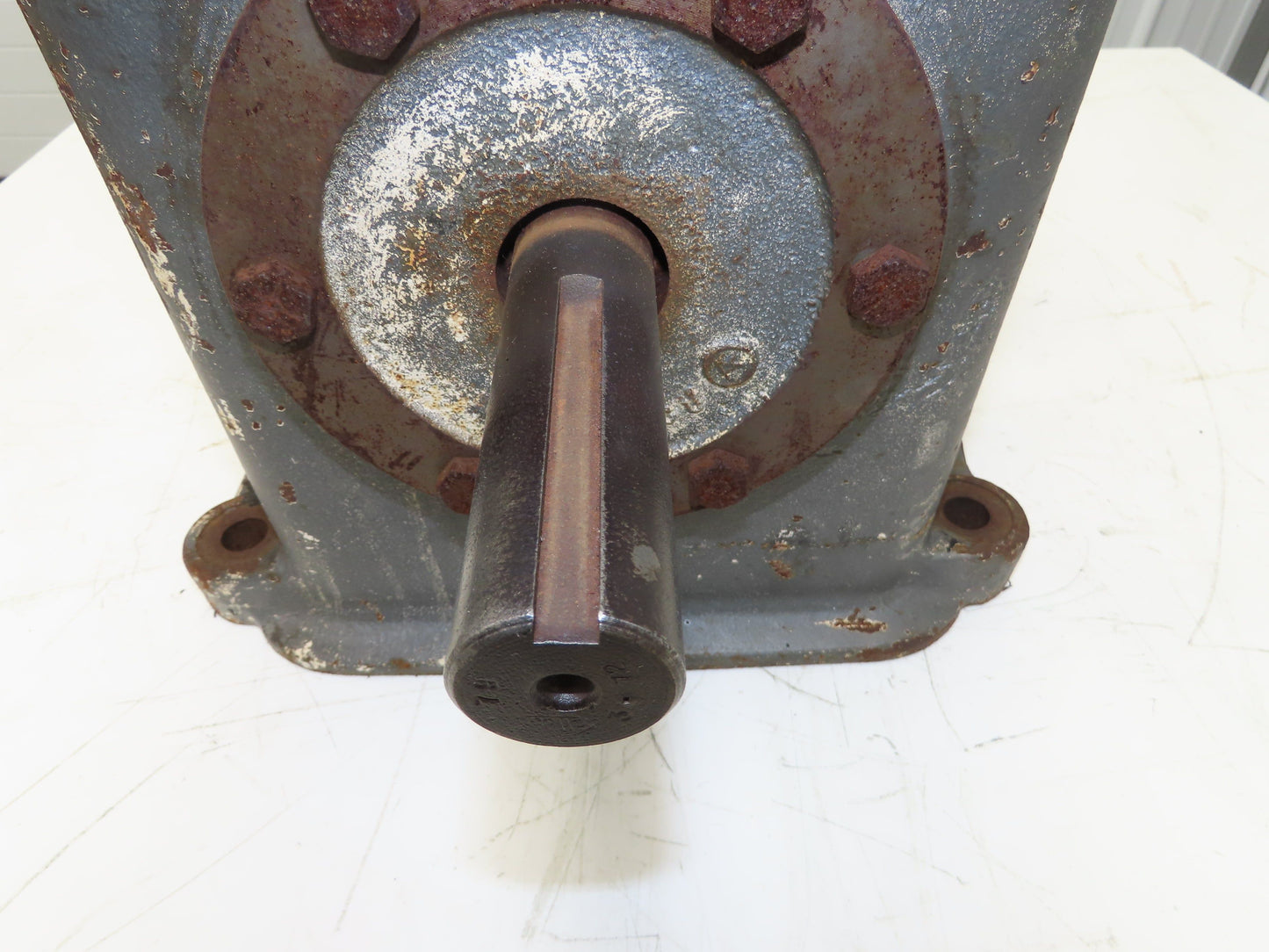 Cleveland Worm & Gear 200AT Speed Reducer 79:1 Gearbox 2.8Hp 22rpm RH Output