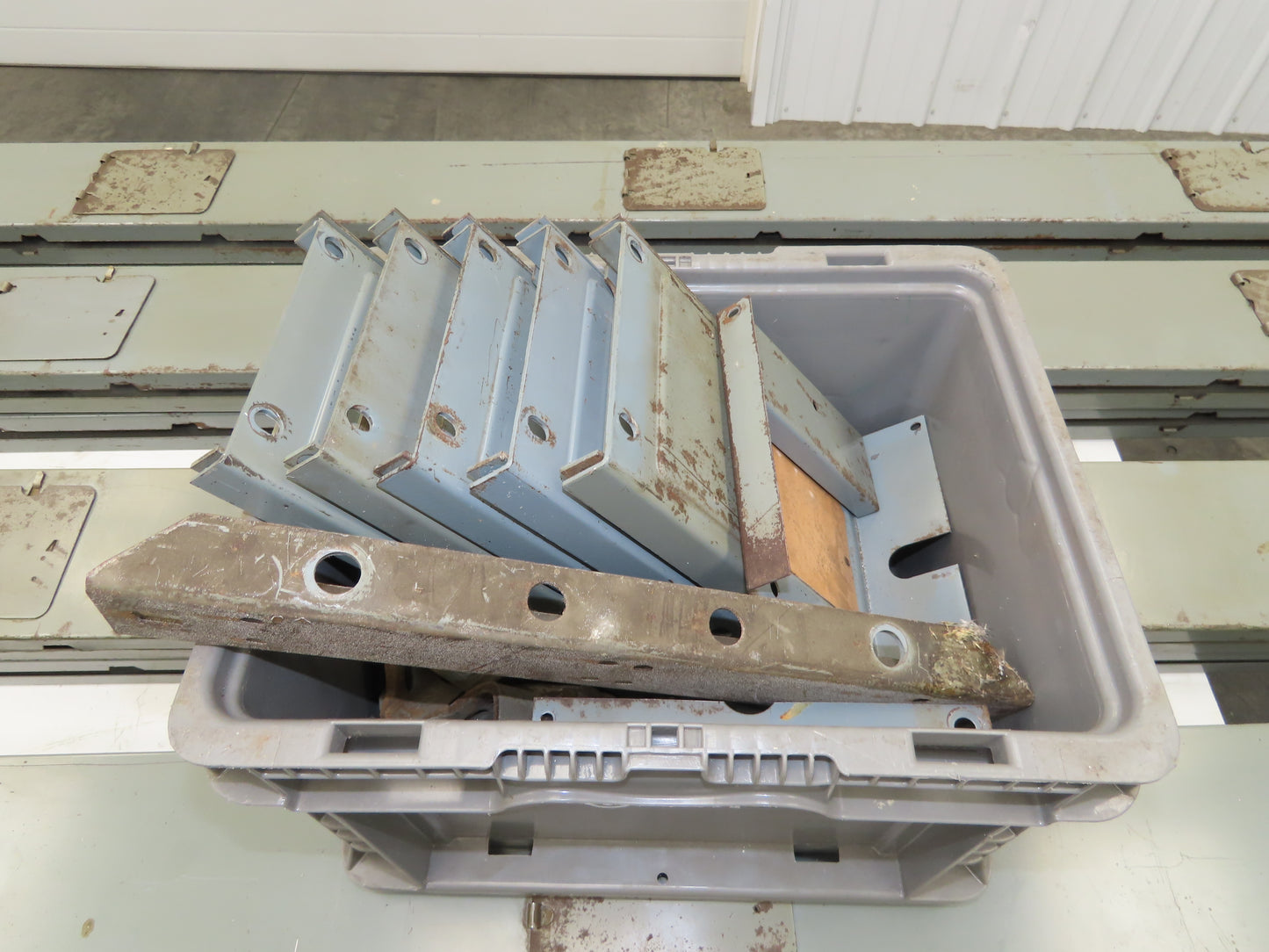 Square D Aluminum I-Line Plug-In Busway 225A 600V 3P 10' Lot of 10