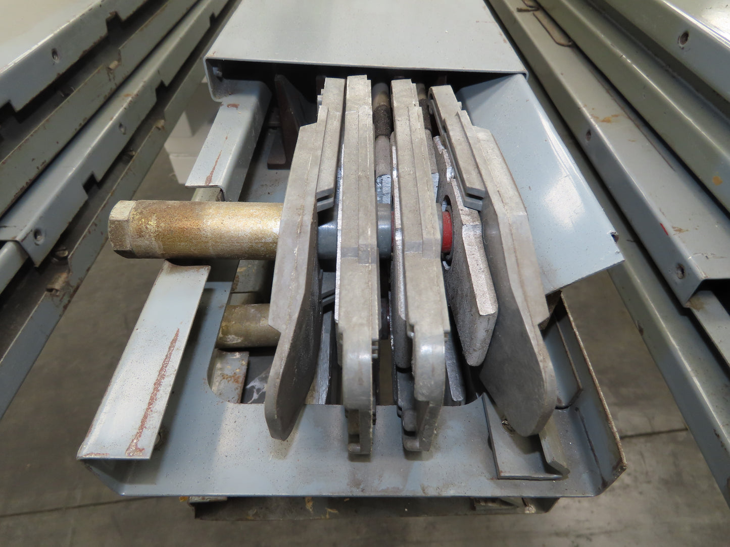 Square D Aluminum I-Line Plug-In Busway 225A 600V 3P 10' Lot of 10