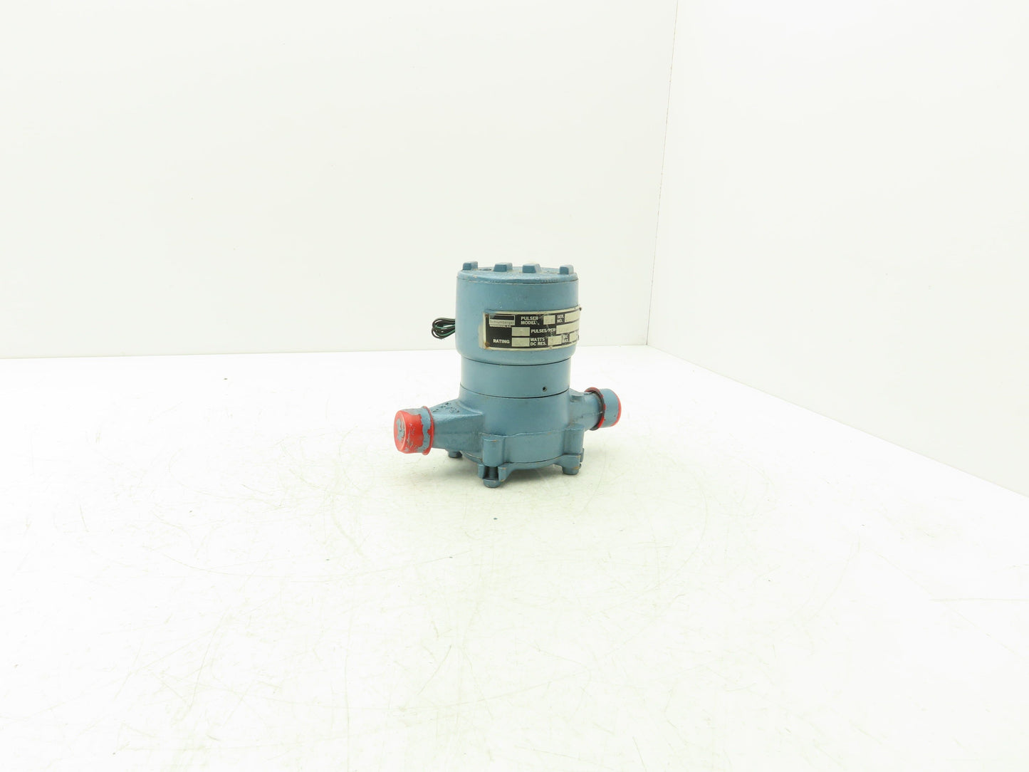 Schlumberger T-10 Pulser Water Meter 1 Pulse Per Ounce 50W 350vdc Max