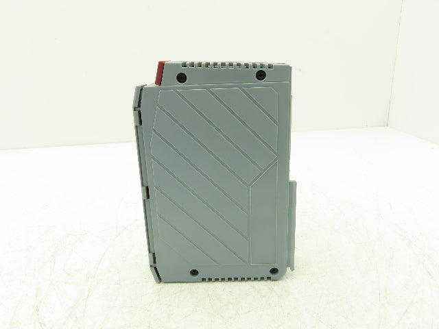 B&R 3D0479.6 Digital Output Module 16 Point 24VDC 5A REV GO Cracked Plastic