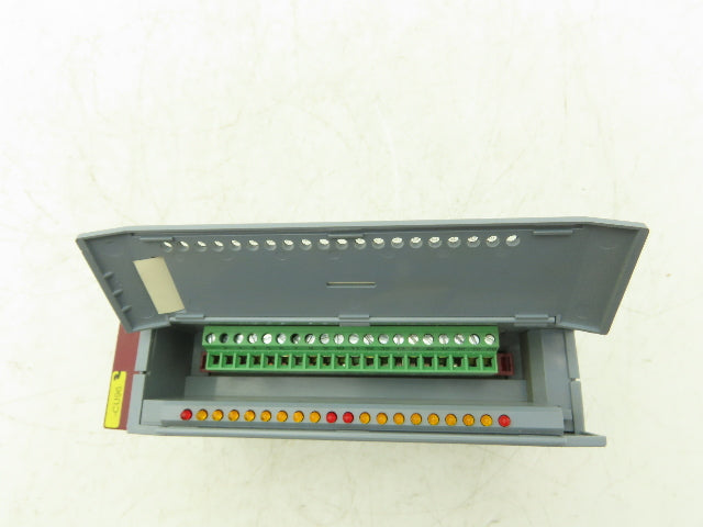 B&R 3D0479.6 Digital Output Module 16 Point 24VDC 5A REV GO Cracked Plastic