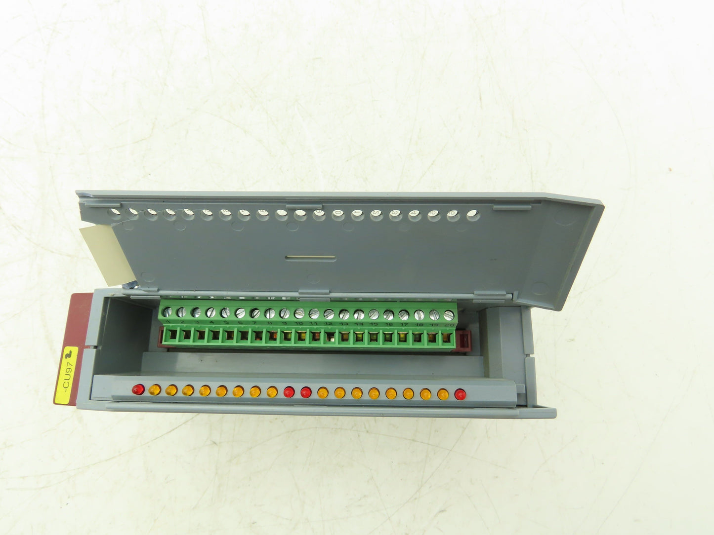 B&R 3D0479.6 Digital Output Module 16 Point 24VDC 5A REV GO Cracked Plastic