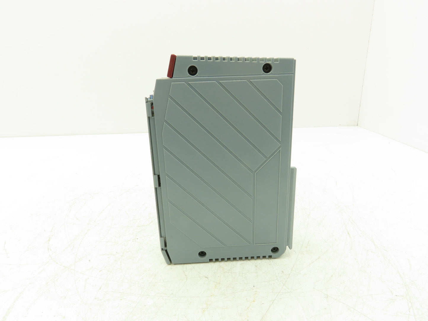 B&R 3D0479.6 Digital Output Module 16 Point 24VDC 5A REV GO Cracked Plastic