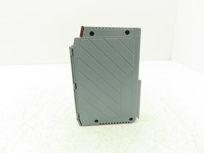B&R 3D0479.6 Digital Output Module 16 Point 24VDC 5A REV GO Cracked Plastic