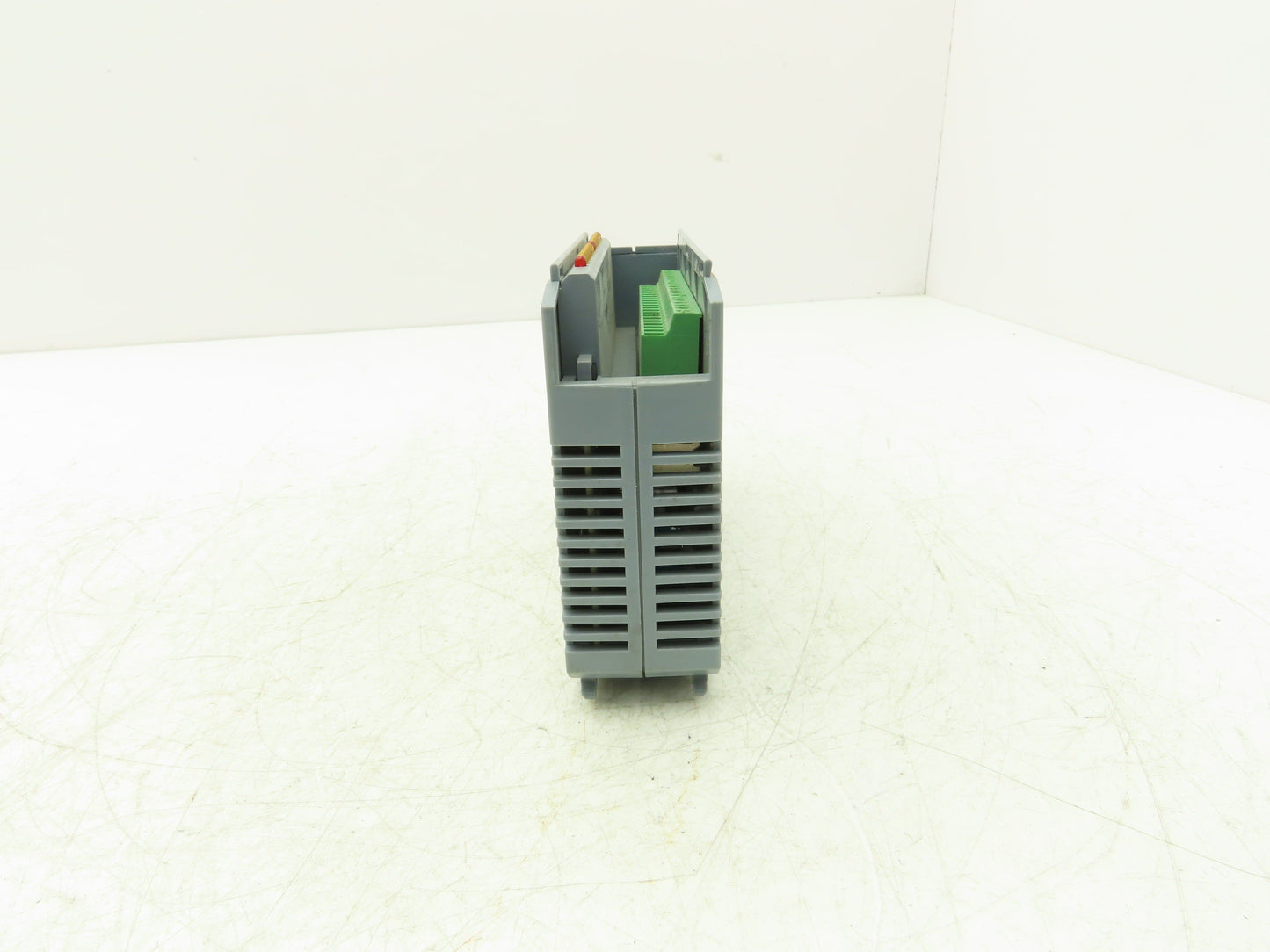 B&R 3D0479.6 Digital Output Module 16 Point 24VDC 5A REV GO No Door