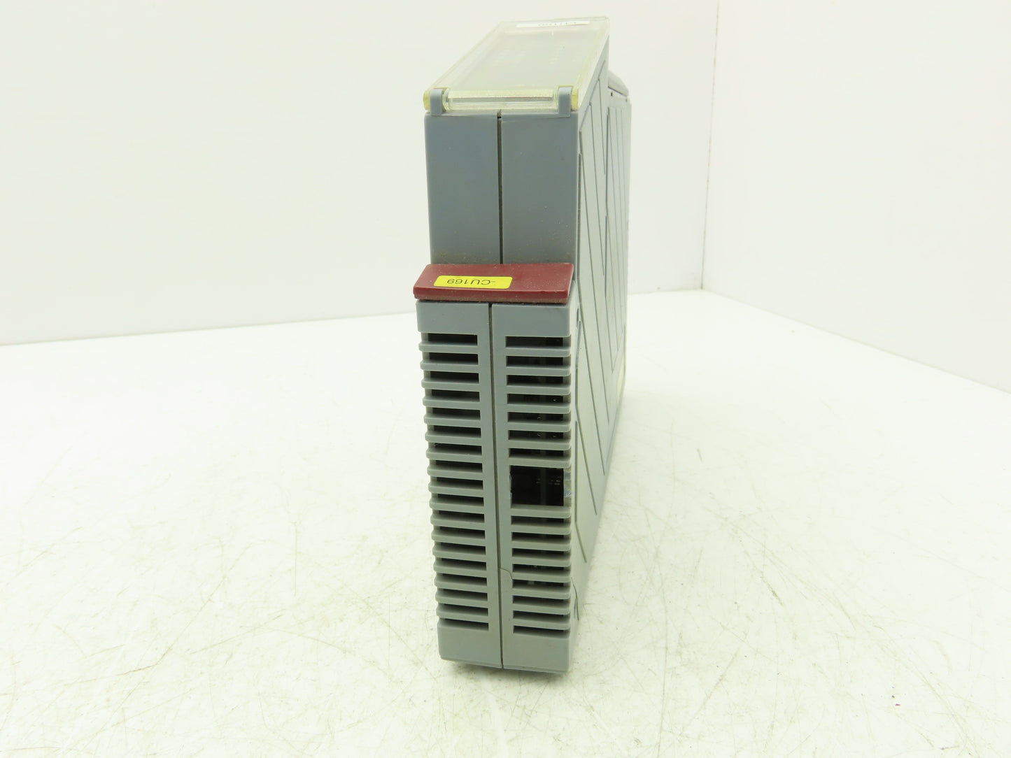 B&R Automation 2DI426.6 Digital Input 426 Module 32 Input 24VDC Rev C0 Cracked