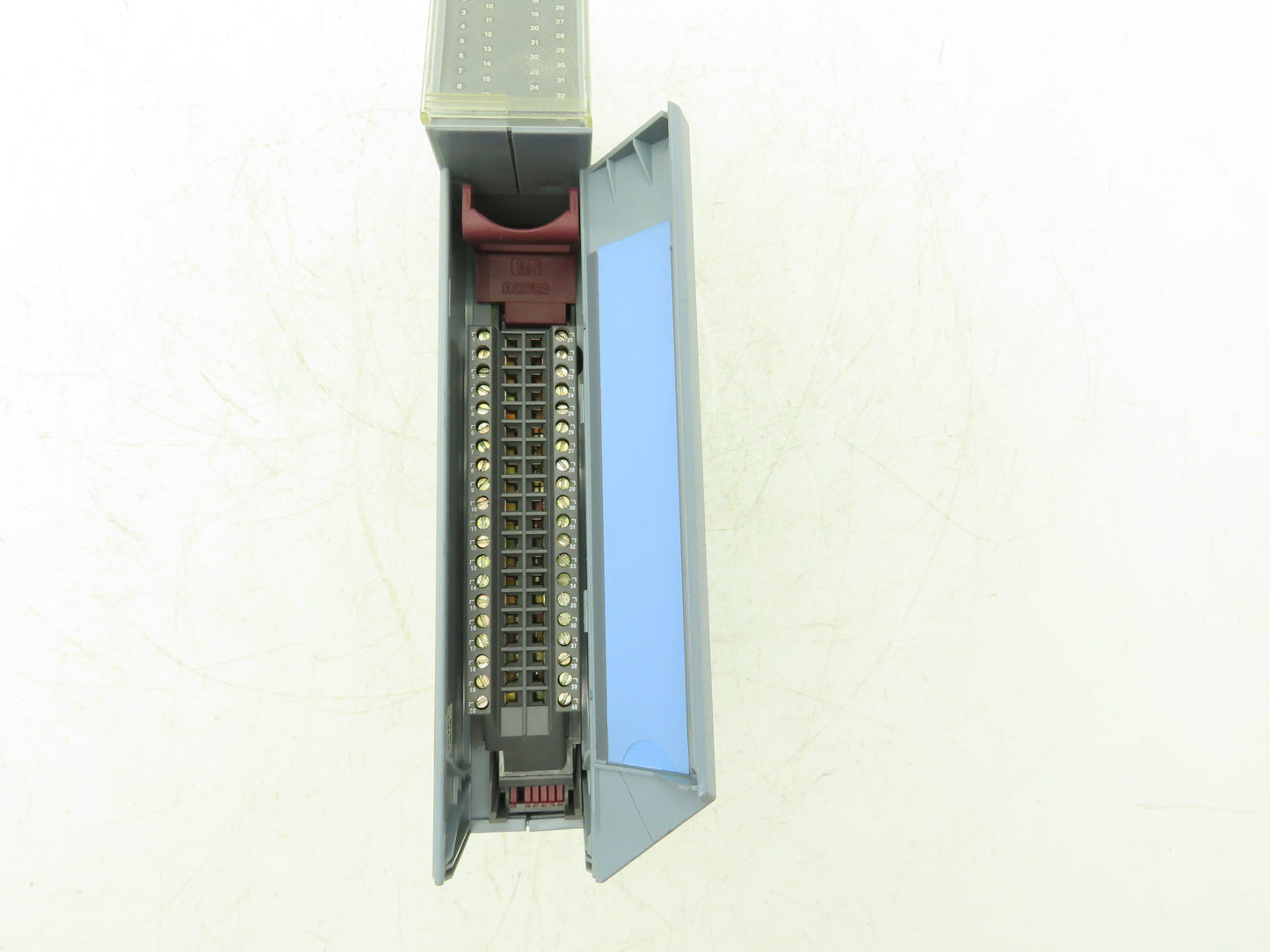 B&R Automation 2DI426.6 Digital Input 426 Module 32 Input 24VDC Rev C0 Cracked