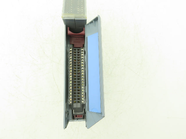 B&R Automation 2DI426.6 Digital Input 426 Module 32 Input 24VDC Rev C0 Cracked