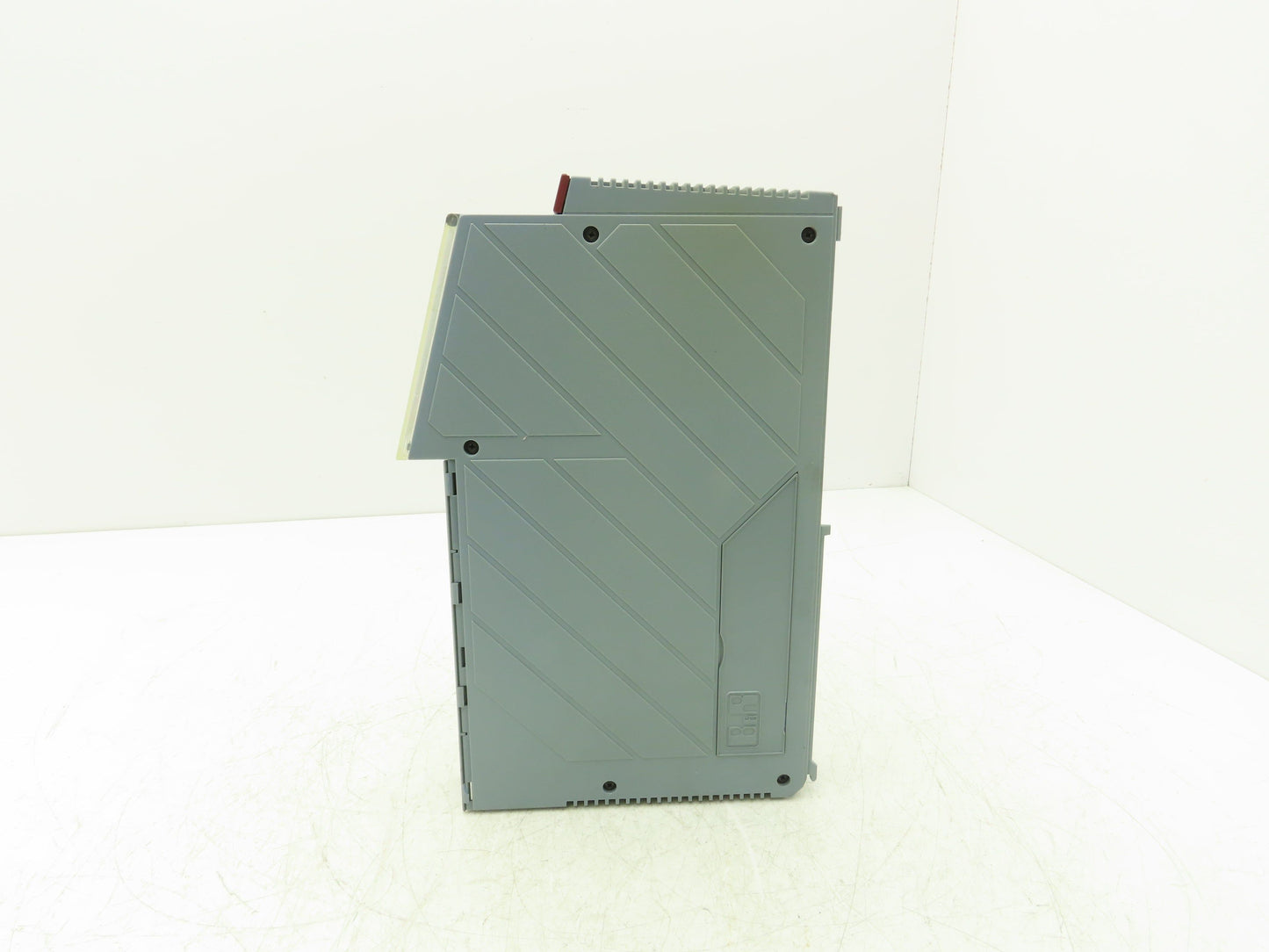 B&R Automation 2DI426.6 Digital Input 426 Module 32 Input 24VDC Rev C0 Cracked