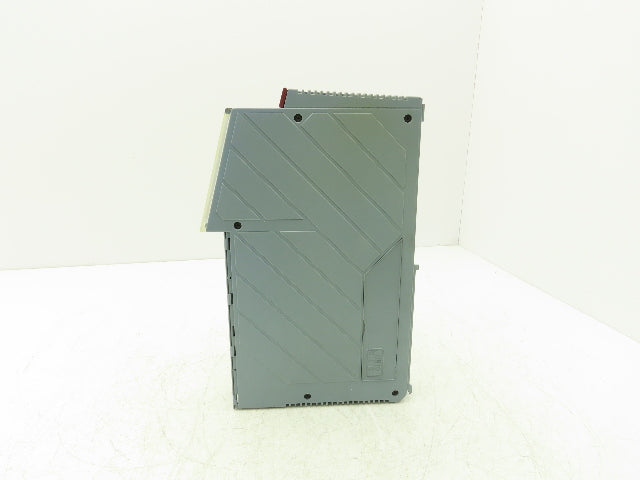 B&R Automation 2DI426.6 Digital Input 426 Module 32 Input 24VDC Rev C0 Cracked
