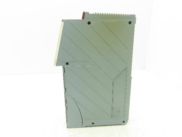 B&R Automation 2DI426.6 Digital Input 426 Module 32 Input 24VDC Rev C0 Cracked