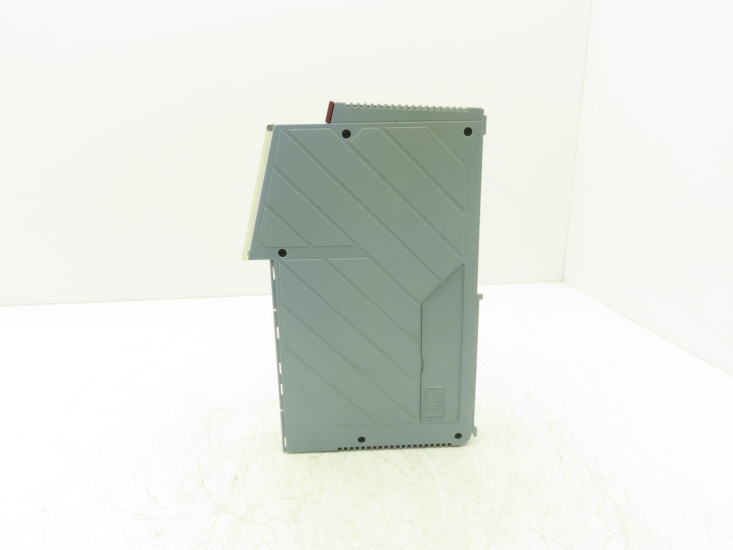 B&R Automation 2DI426.6 Digital Input 426 Module 32 Input 24VDC Rev C0 Cracked