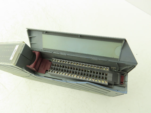B&R Automation 2DI426.6 Digital Input 426 Module 32 Input 24VDC Rev C0 Cracked