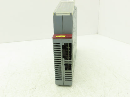 B&R Automation 2D0428.6 Digital Output Module DO 428 Tra 24VDC 2A Rev CO Cracked