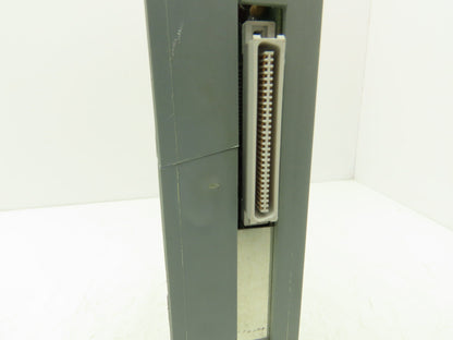B&R Automation 2D0428.6 Digital Output Module DO 428 Tra 24VDC 2A Rev CO Cracked