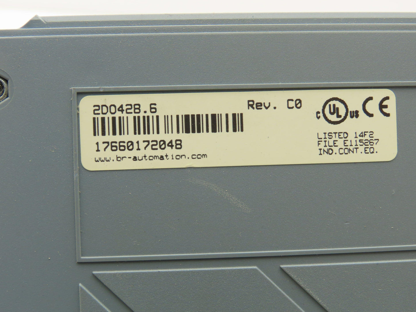 B&R Automation 2D0428.6 Digital Output Module DO 428 Tra 24VDC 2A Rev CO Cracked