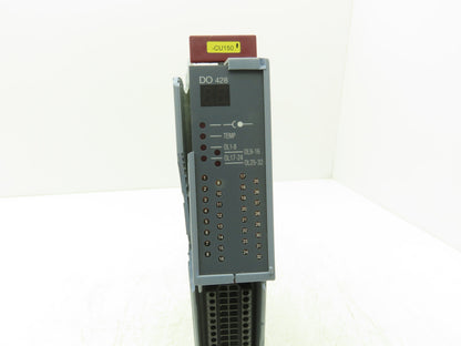 B&R Automation 2D0428.6 Digital Output Module DO 428 Tra 24VDC 2A Rev CO Cracked