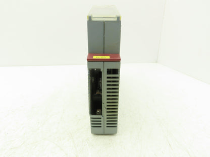 B&R Automation 2D0428.6 Digital Output Module DO 428 Tra 24VDC 2A Rev CO Cracked