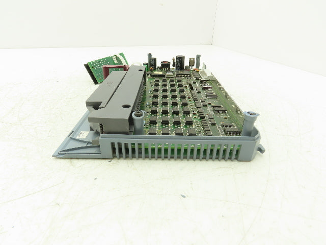 B&R Automation 2D0428.6 Digital Output Module DO 428 Tra 24VDC 2A Rev CO Cracked