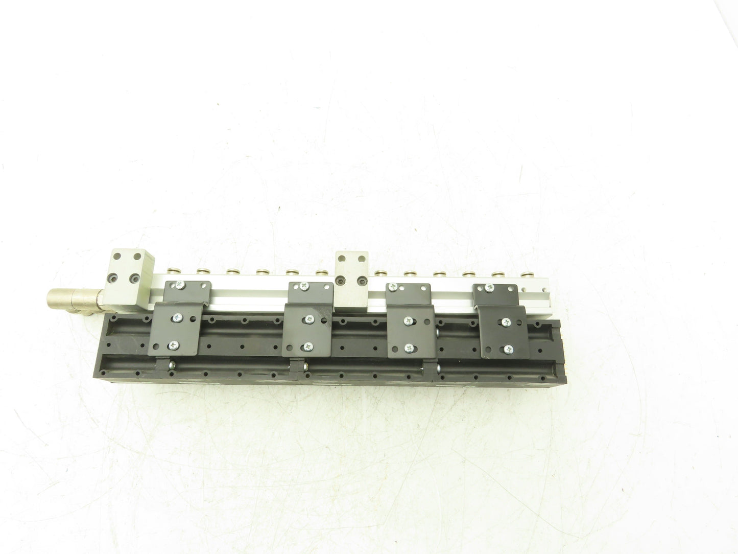 Pneumax OMRB213 Pneumatic Air Manifold Assembly 14 Valves 24vdc 145psi