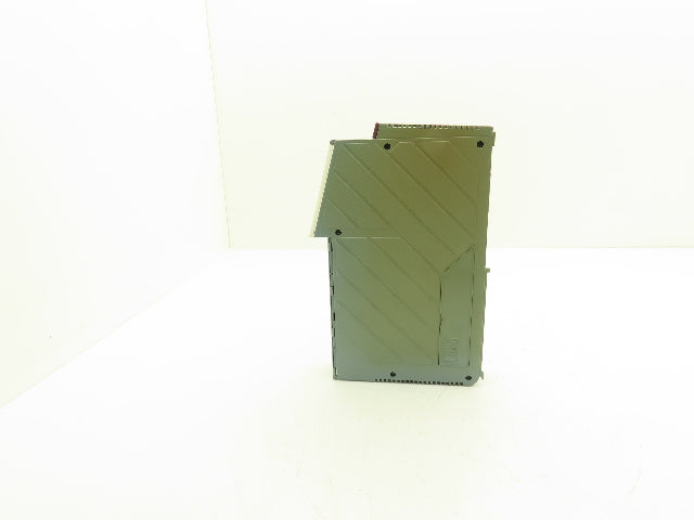 B&R Automation 2D0428.6 Digital Output Module DO 428 Tra 24VDC 2A Rev 14 Cracked