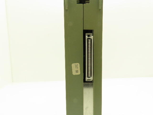 B&R Automation 2D0428.6 Digital Output Module DO 428 Tra 24VDC 2A Rev 14 Cracked