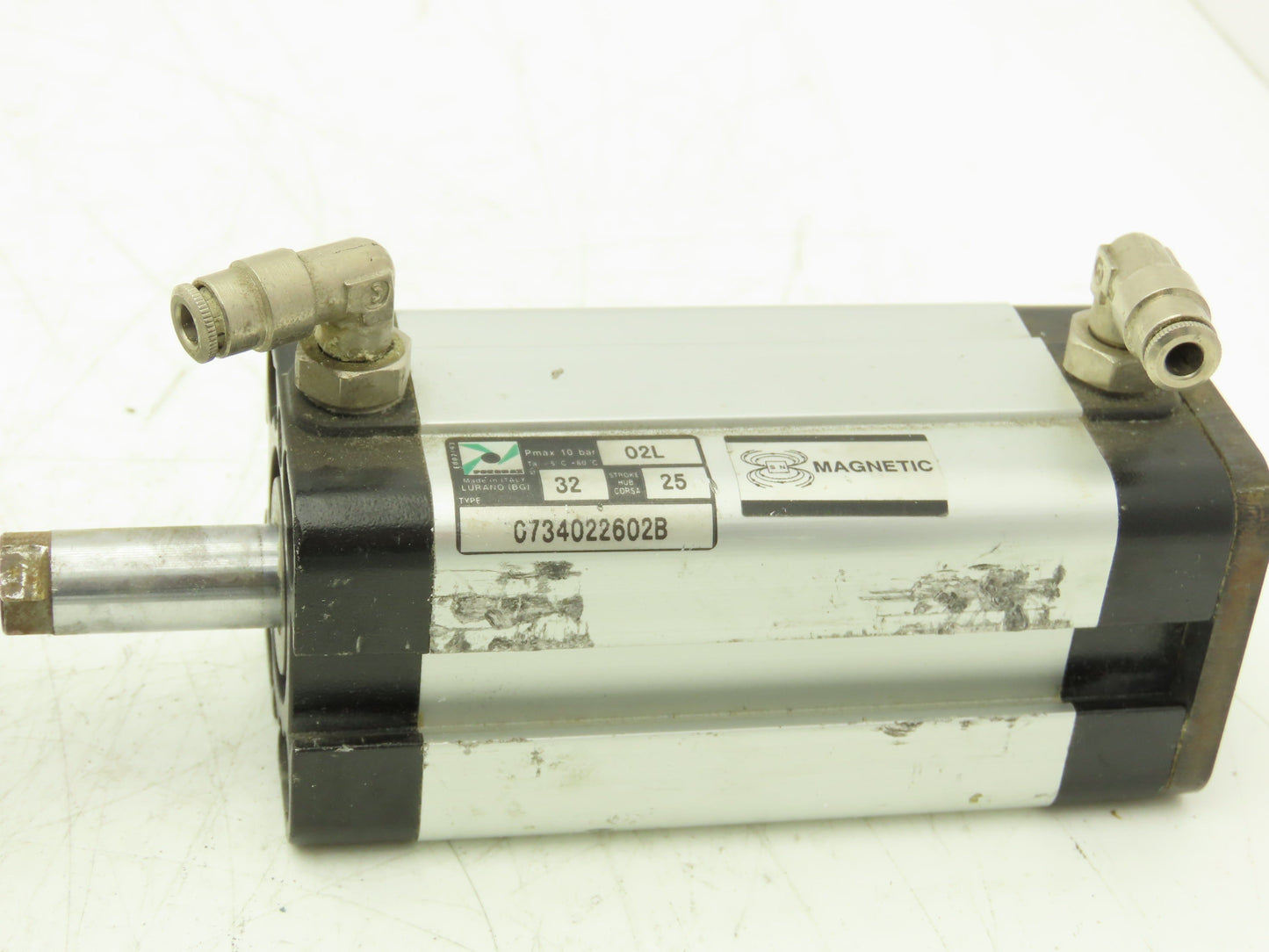 Pneumax 0734022602B Pneumatic Air Cylinder 32mm Bore 25mm stroke Lot of 8