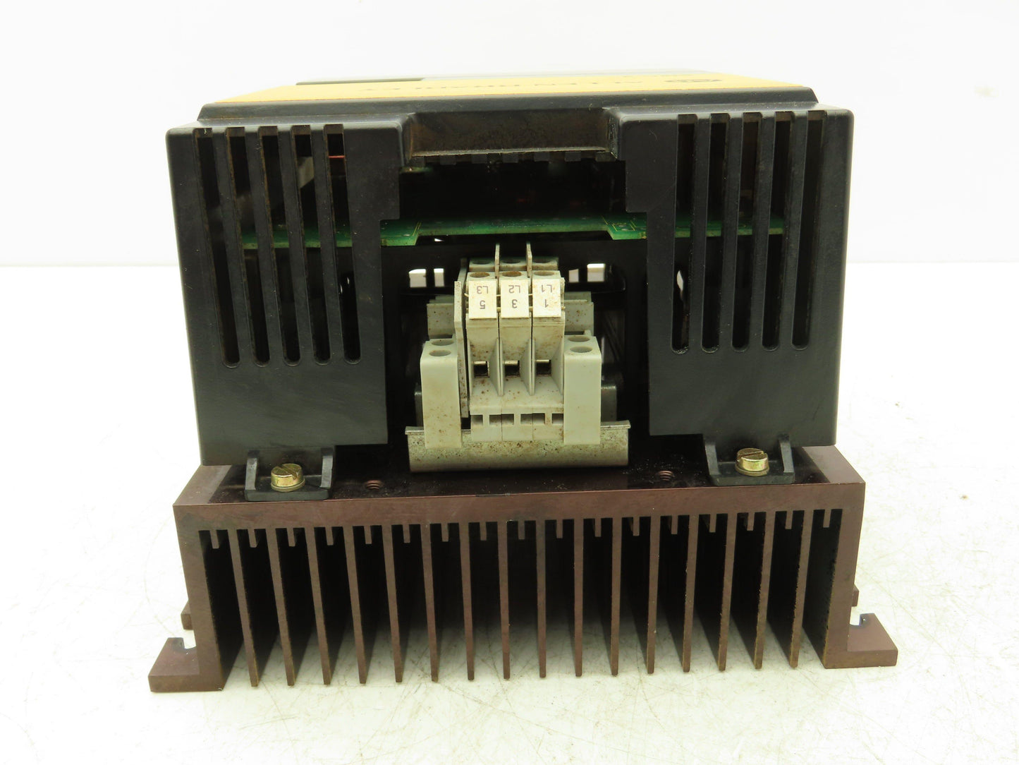 Allen Bradley 150-A35NA AC Drive 3Ph 230V Input 10Hp 230v Output Ser A