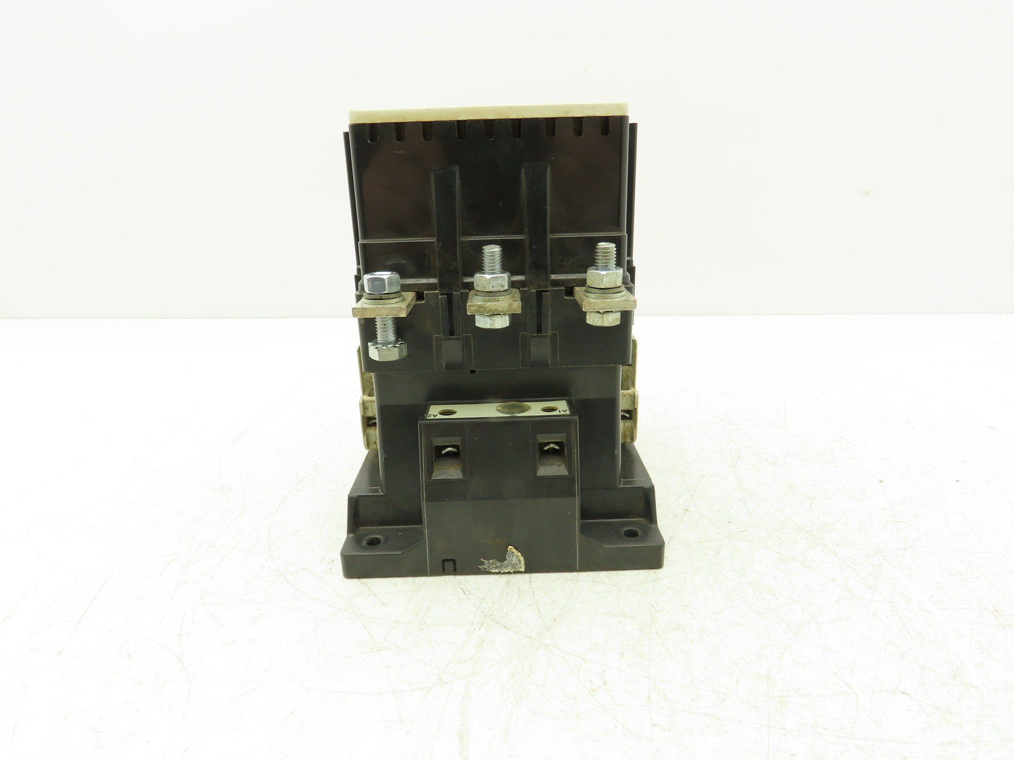 Siemens 3TF52 Motor Starter IEC Contactor 3Ph 1000V 150Hp 200A Coil 240V