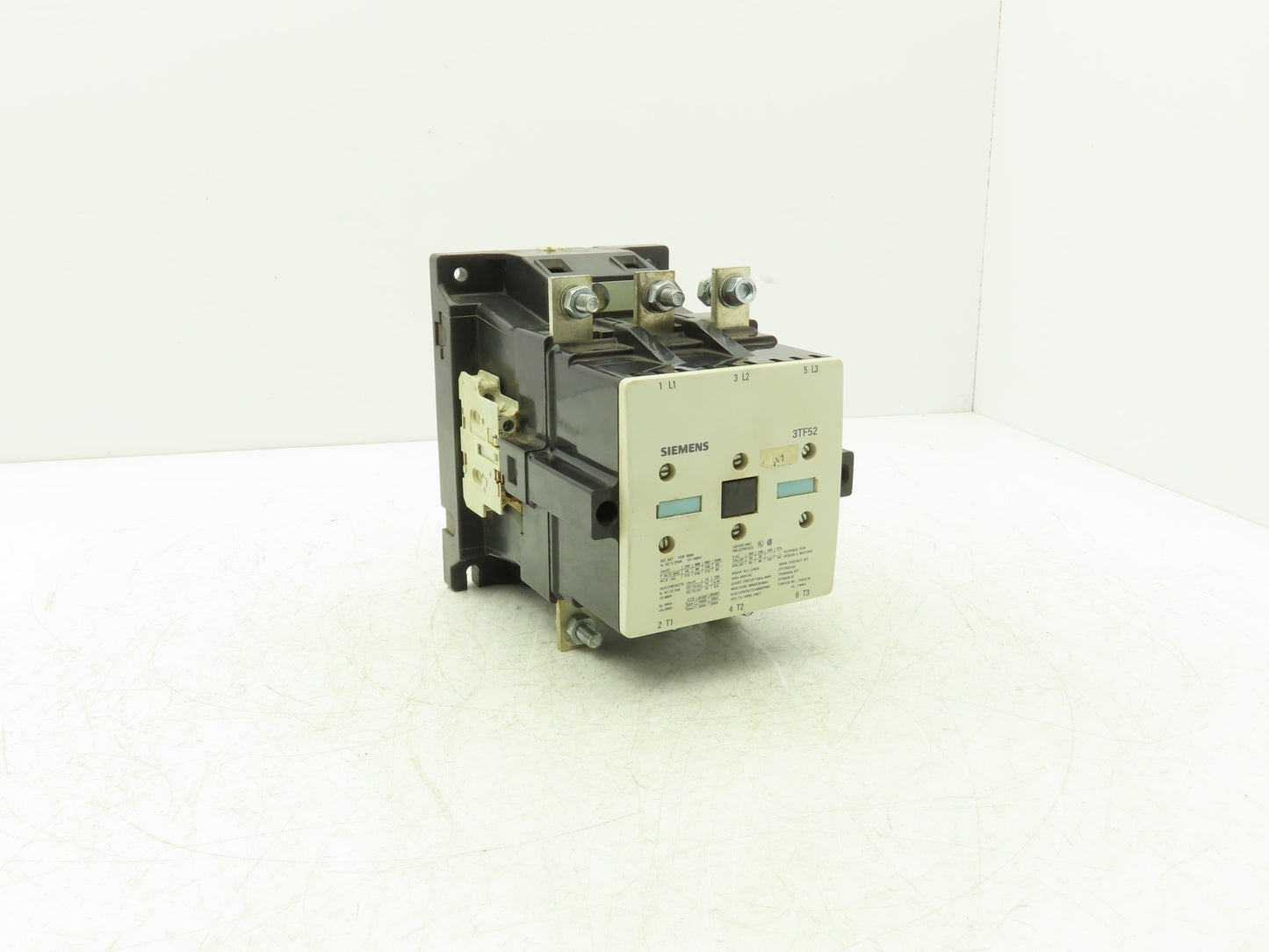 Siemens 3TF52 Motor Starter IEC Contactor 3Ph 1000V 150Hp 200A Coil 240V
