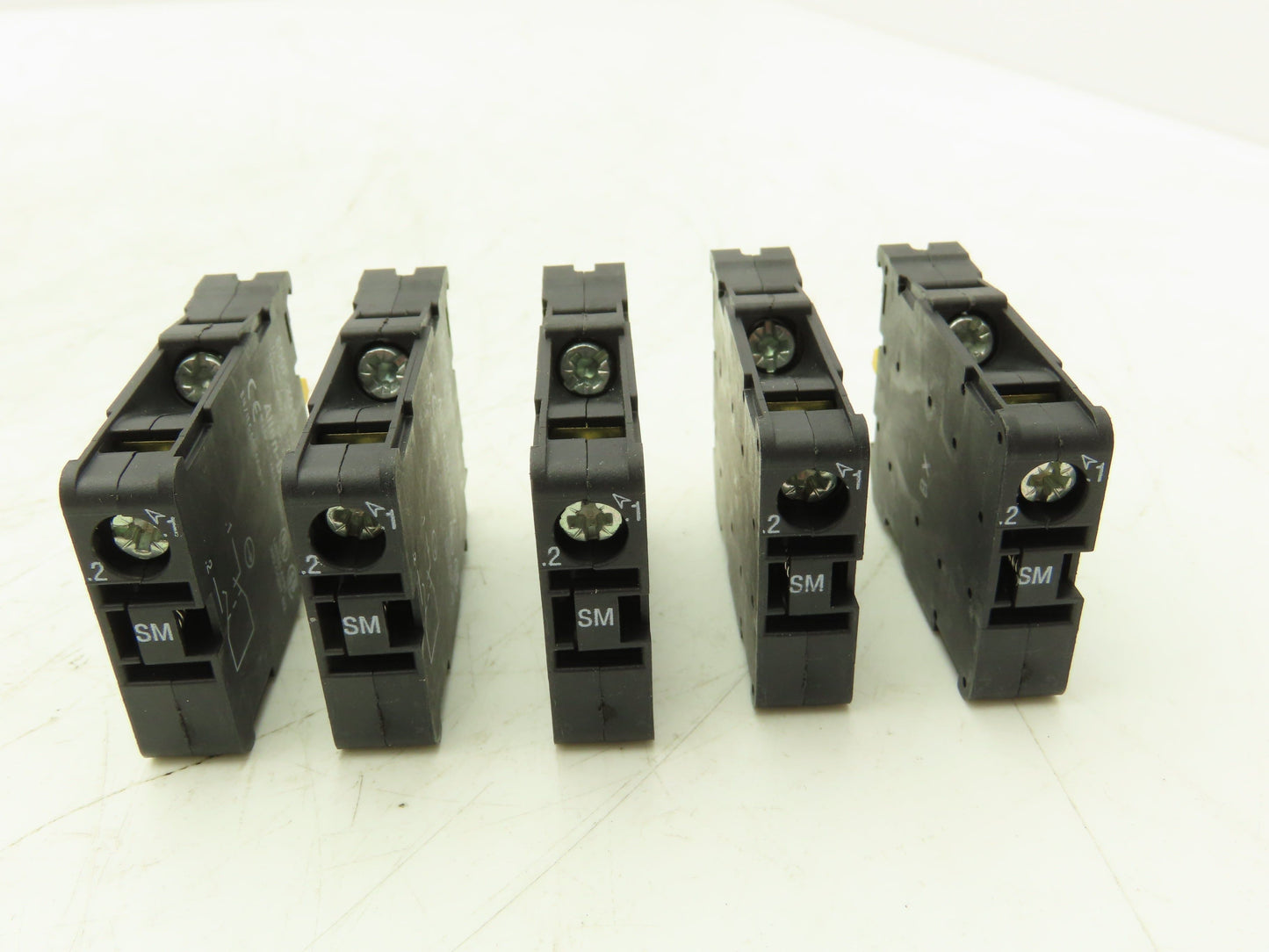 Allen Bradley 800F-X01S Contact Block 22mm 10A 1NC Ser A  Lot of 5