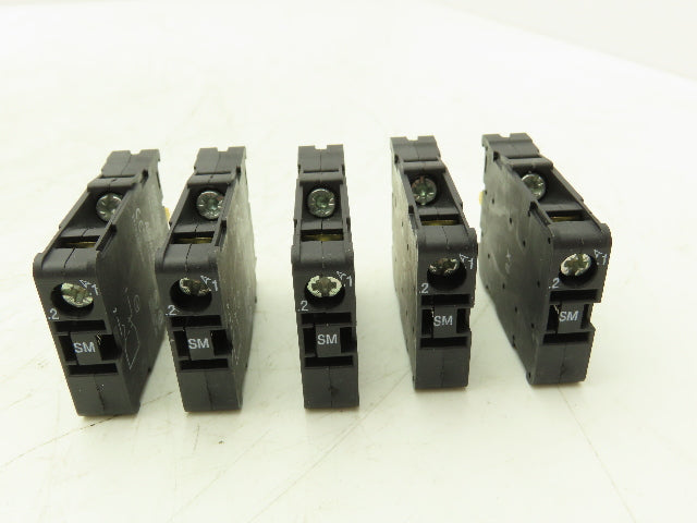 Allen Bradley 800F-X01S Contact Block 22mm 10A 1NC Ser A  Lot of 5