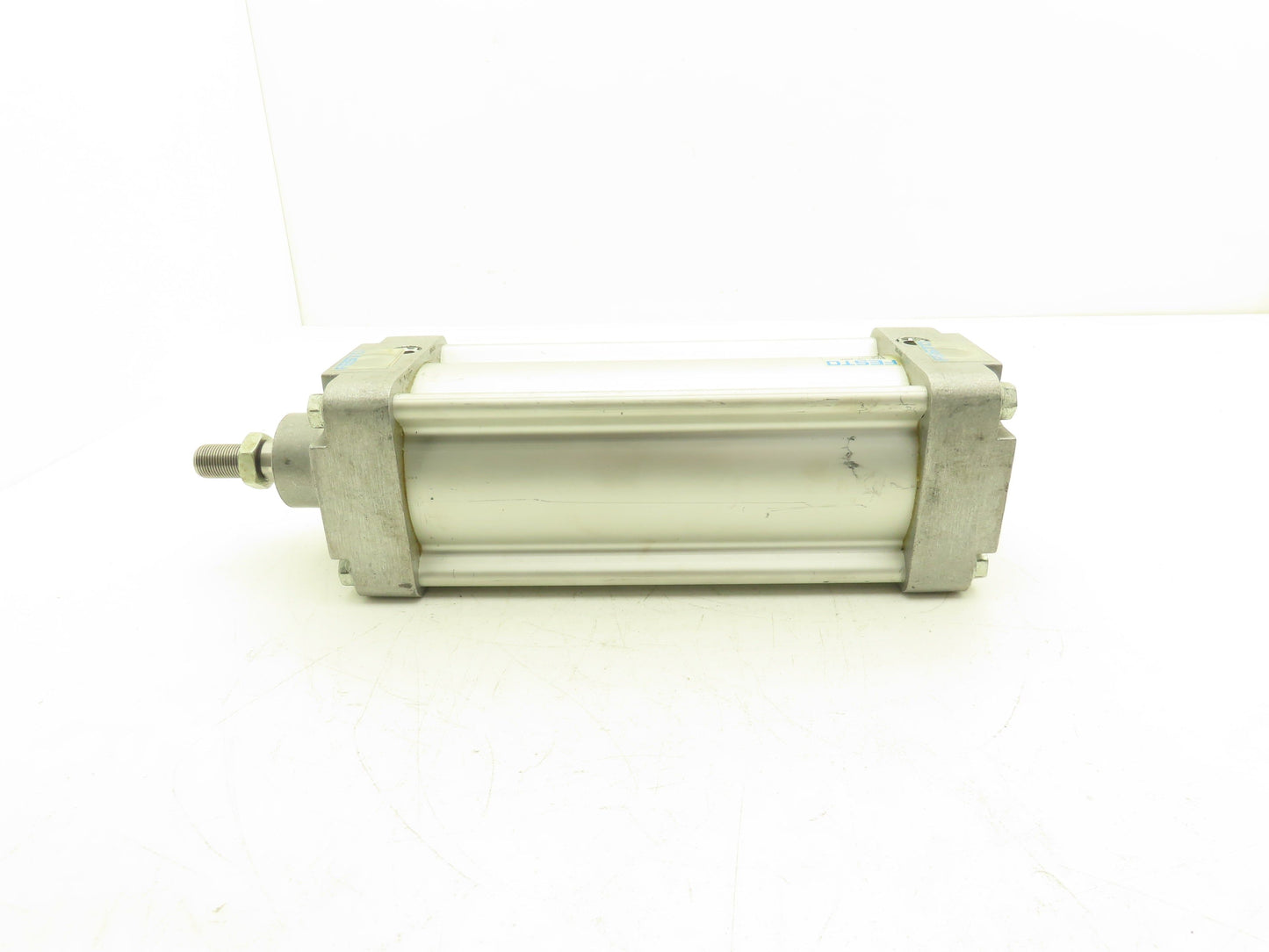 Festo DNGU-100-200PPV-A Pneumatic Air Cylinder 100mm Bore 200mm Stroke