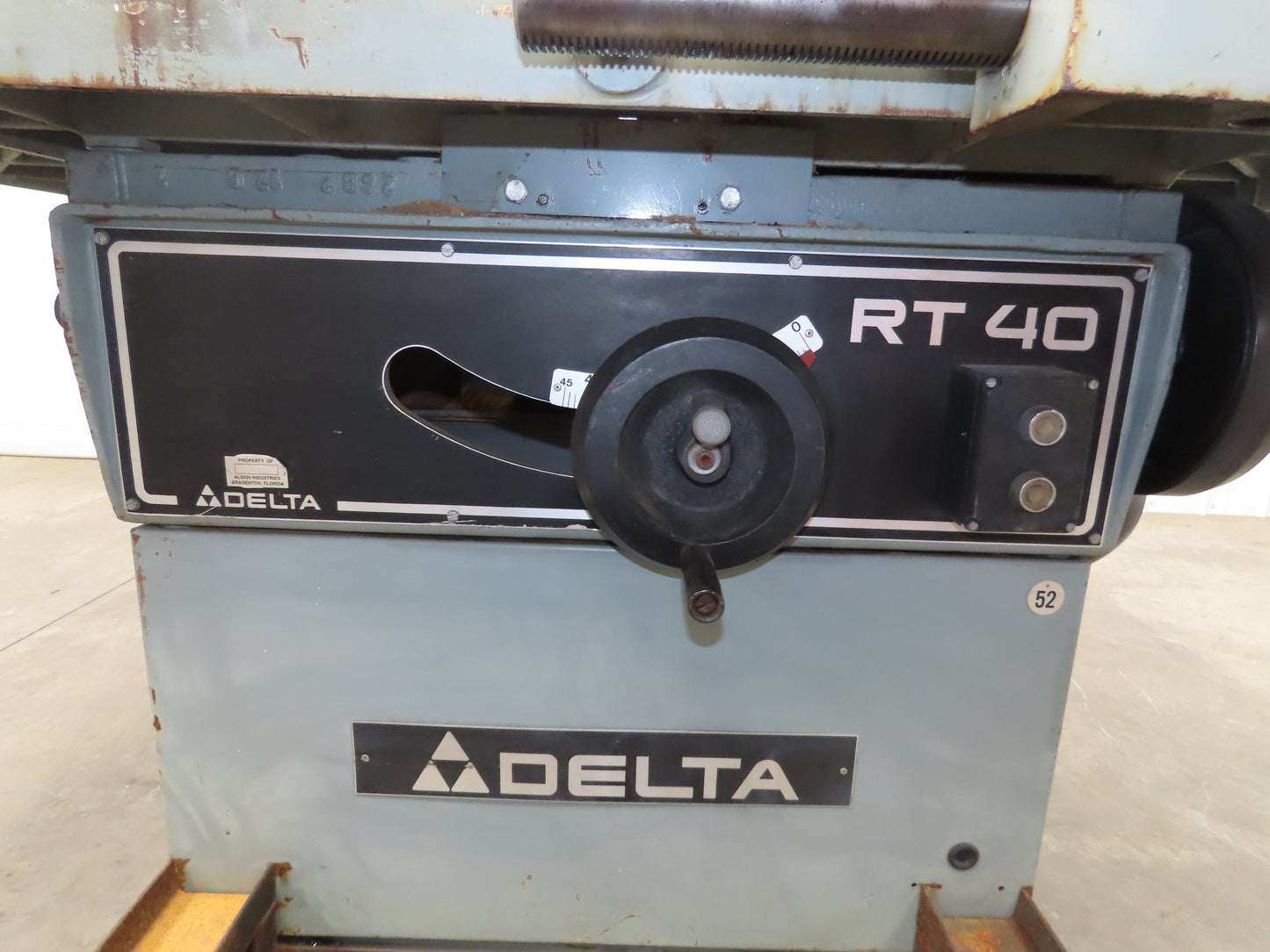 RT-40 Delta Tilting Arbor Table Saw 7.5hp WEG 14/16" 230/460v 3ph 52" Fence