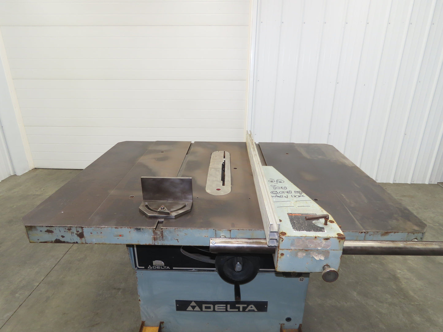 RT-40 Delta Tilting Arbor Table Saw 7.5hp WEG 14/16" 230/460v 3ph 52" Fence