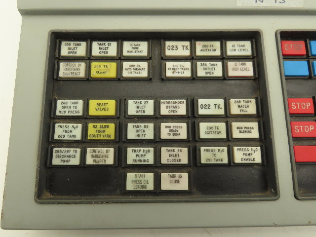 Allen Bradley 2700E CA40 HMI Push Button Control Panel Console 100-240VAC