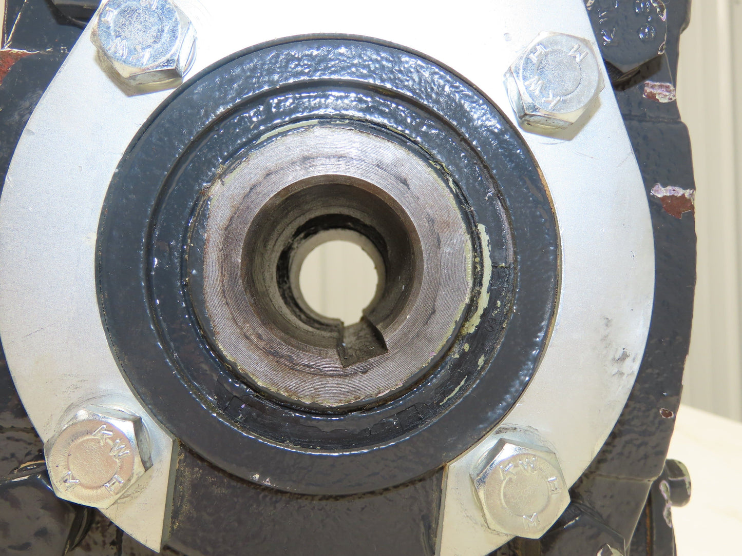 Chenta Gear UCM 80 Speed Reducer 50:1 Gearbox 2Hp 35rpm 35mm Hollow Shaft IEC 90