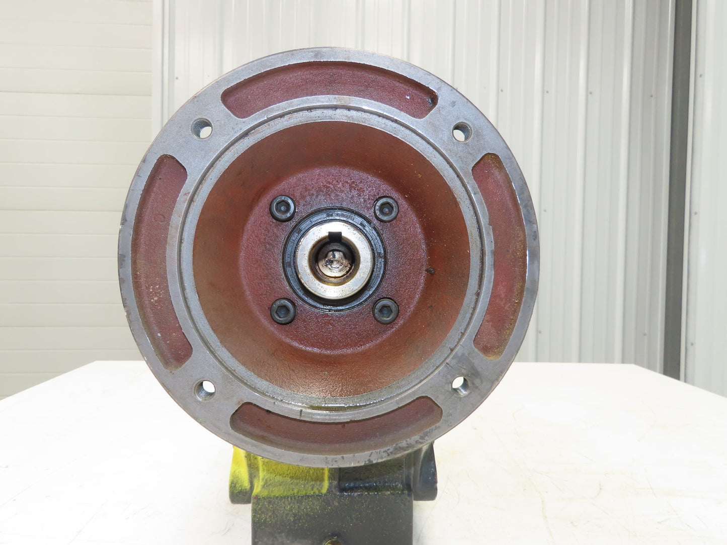 Chenta Gear UCM 100 Speed Reducer 50:1 Gearbox 35rpm 40mm Hollow Shaft IEC 100