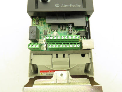 Allen Bradley 22B-D2P3N104 Powerflex 40 VFD AC Drive 0.75kw 1Hp 480V 3Ph SER A