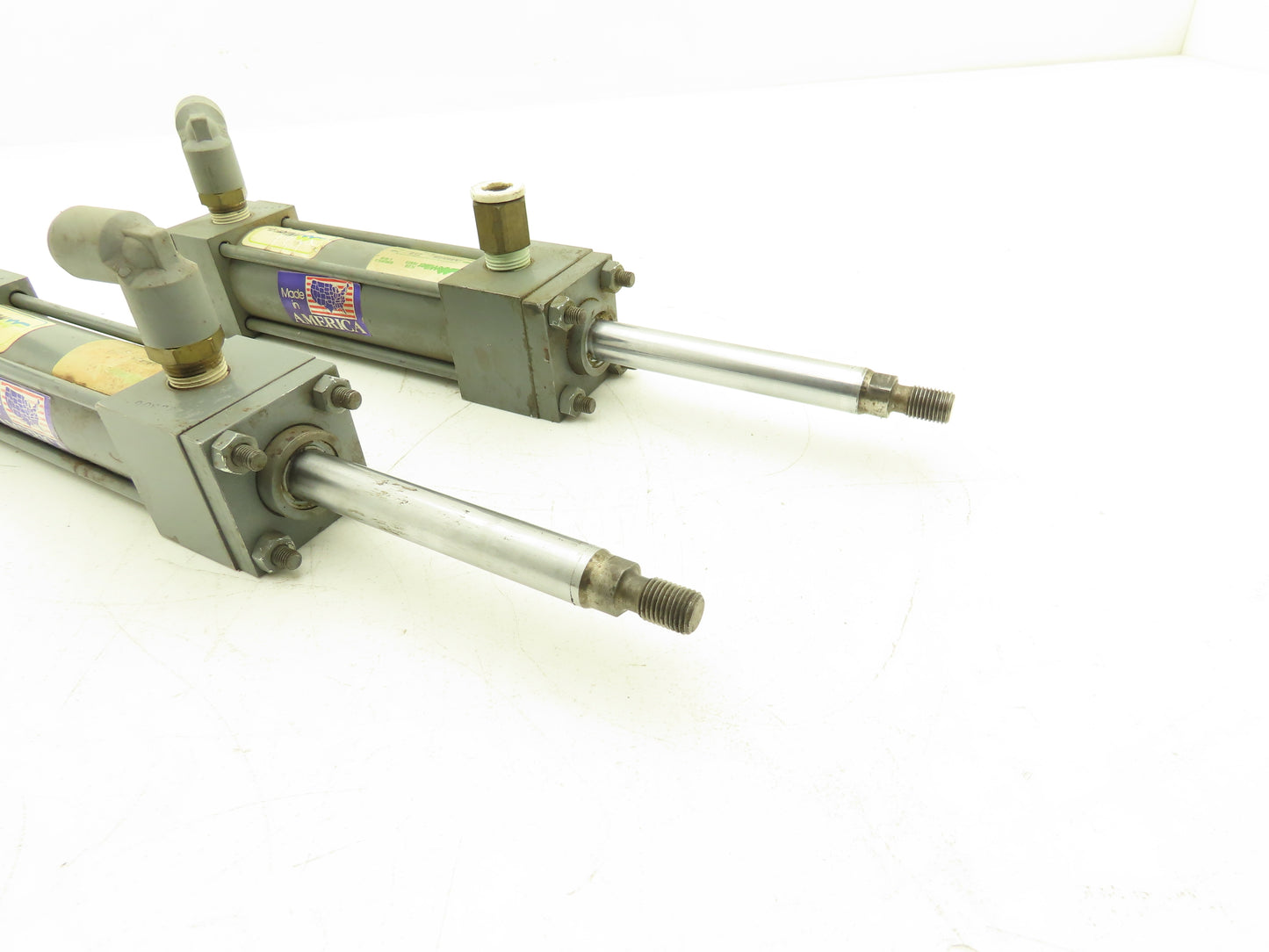 Miller A86R2B/A50B2B Pneumatic Air Cylinder 1-1/2" Bore 4" Stroke Lot of 2