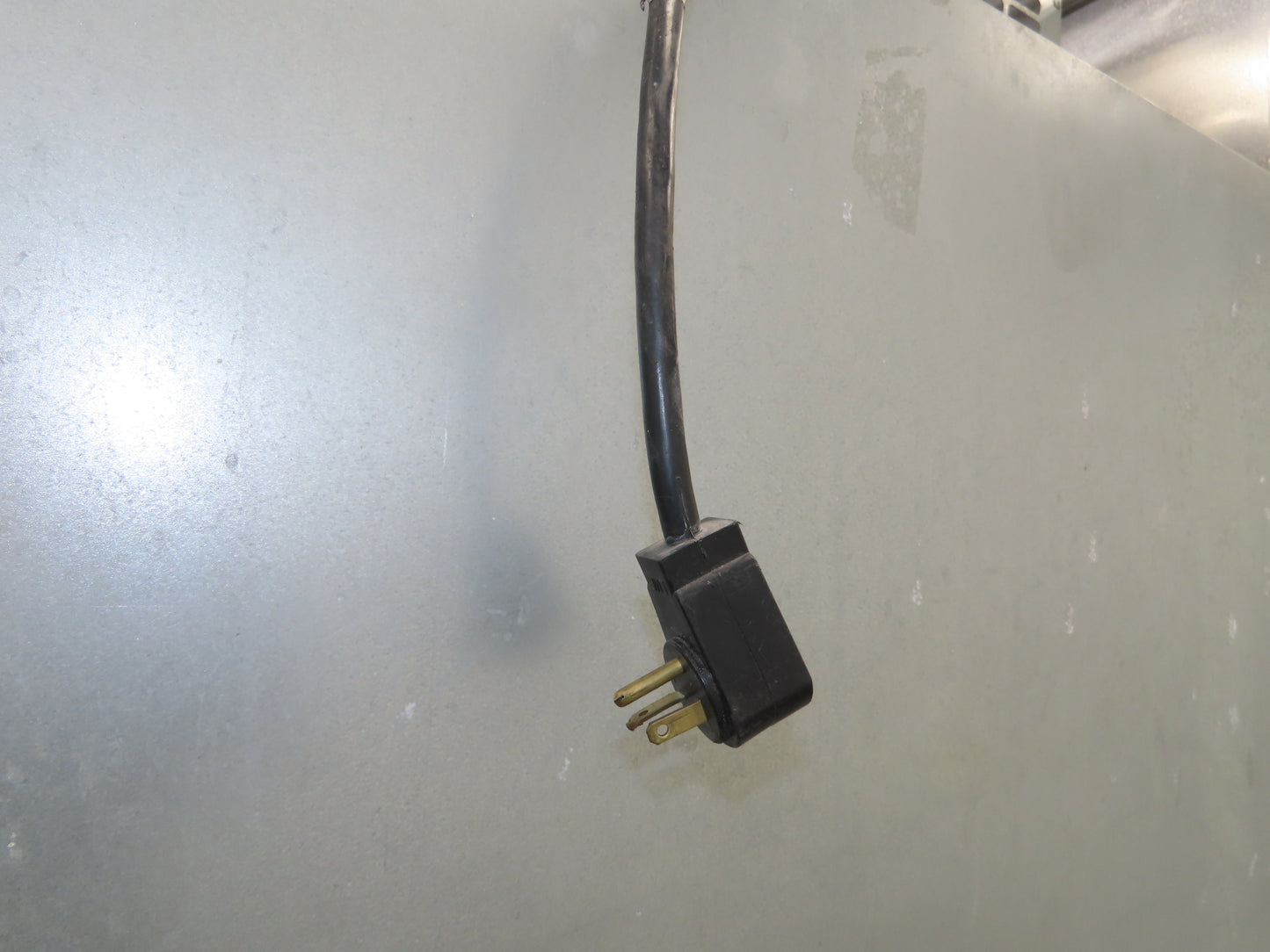 Traulsen RE-232N-ZCF Even Thaw Reach In Cooler Chick fil a Refrigerator 28 Tray