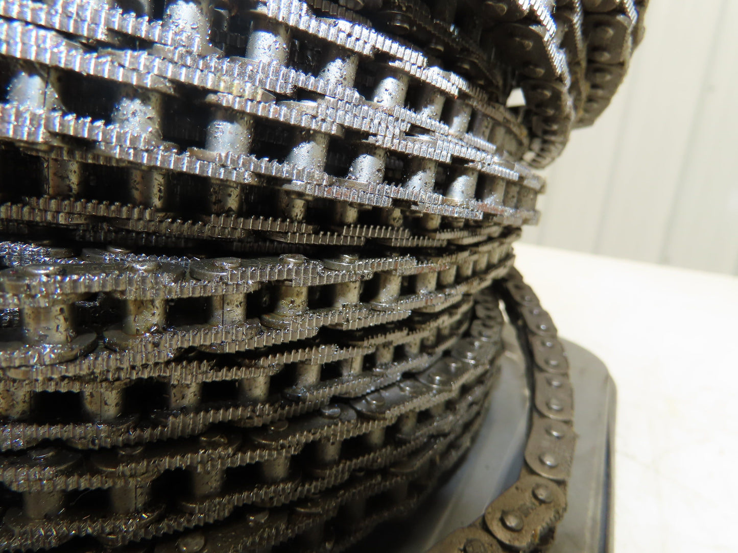 Daido Kogyo DID35F Sharp Top Conveyor Roller Chain #35 Serrated 150 Ft Roll