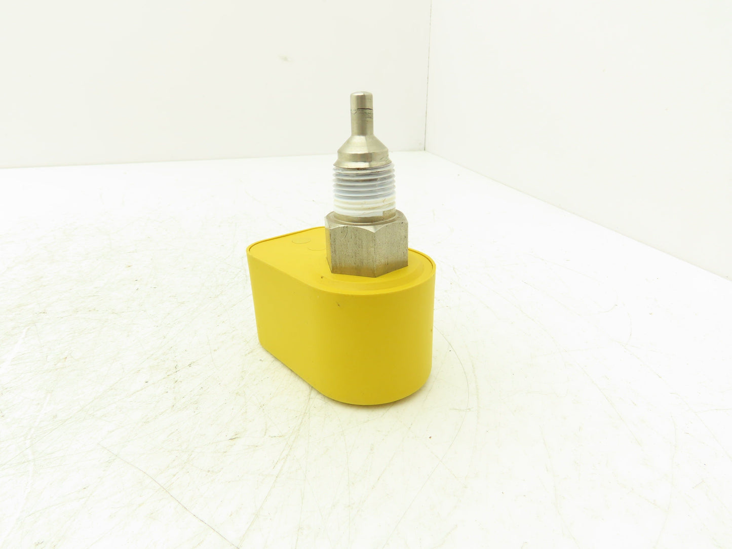 Turck FCS-N1/2A4P-AP8X-H1141 Liquid Flow Immersion Sensor 100mm NO PNP 24VDC